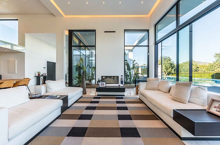Vrijstaande woning in Estói