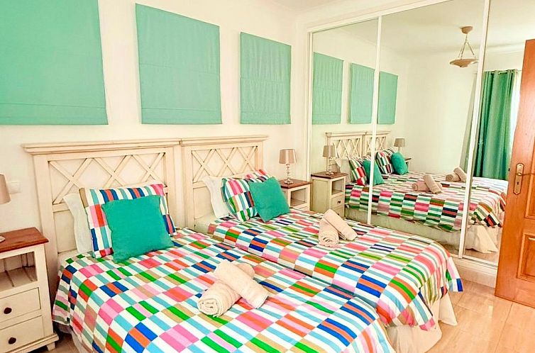 Vakantiehuis mit beheiztem Pool