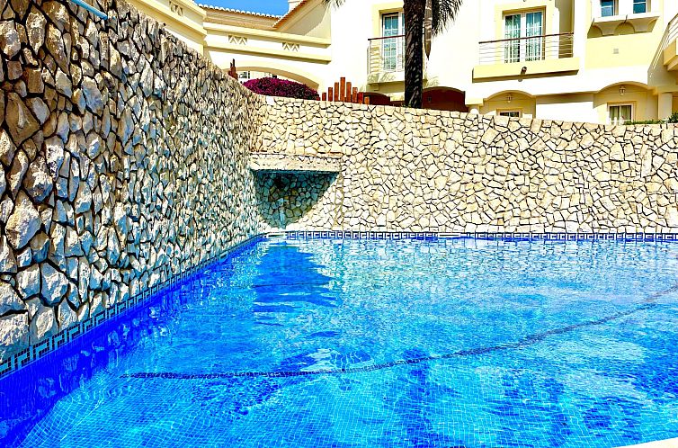 Vakantiehuis mit beheiztem Pool