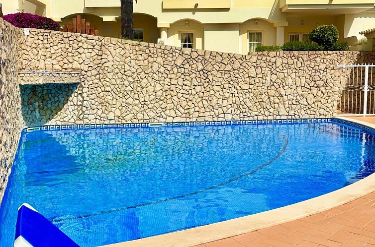 Vakantiehuis mit beheiztem Pool