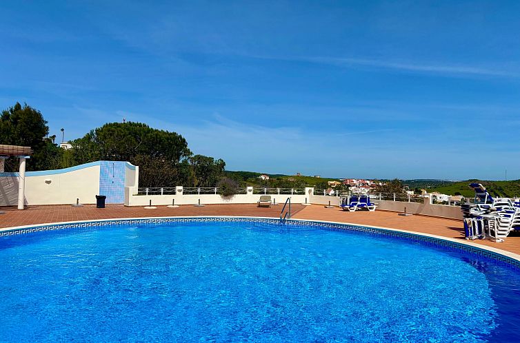 Vakantiehuis mit beheiztem Pool