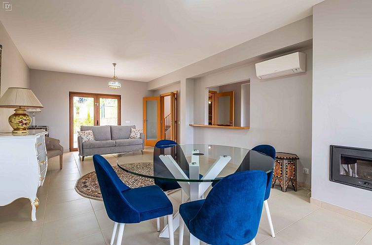 Vrijstaande woning in Mexilhoeira Grande