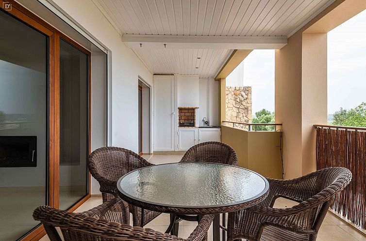 Vrijstaande woning in Mexilhoeira Grande