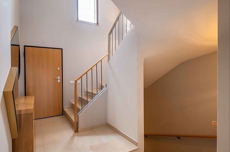 Vrijstaande woning in Mexilhoeira Grande