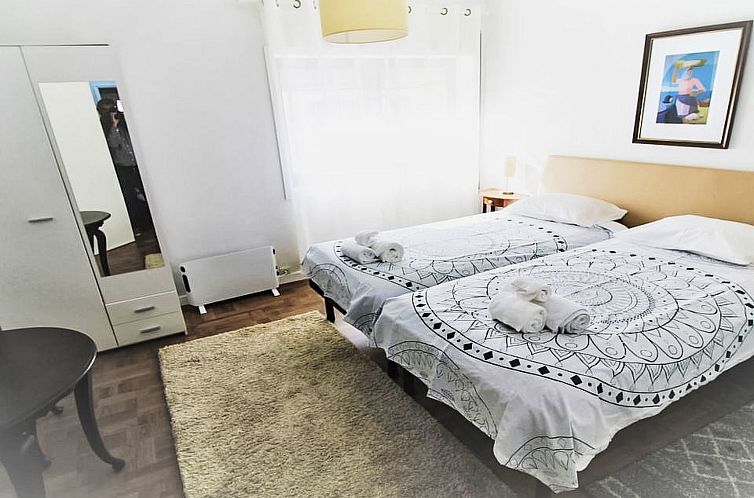 Appartement Aveiro Apartment with Patio
