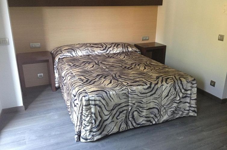 Hotel 9 Sant Antoni