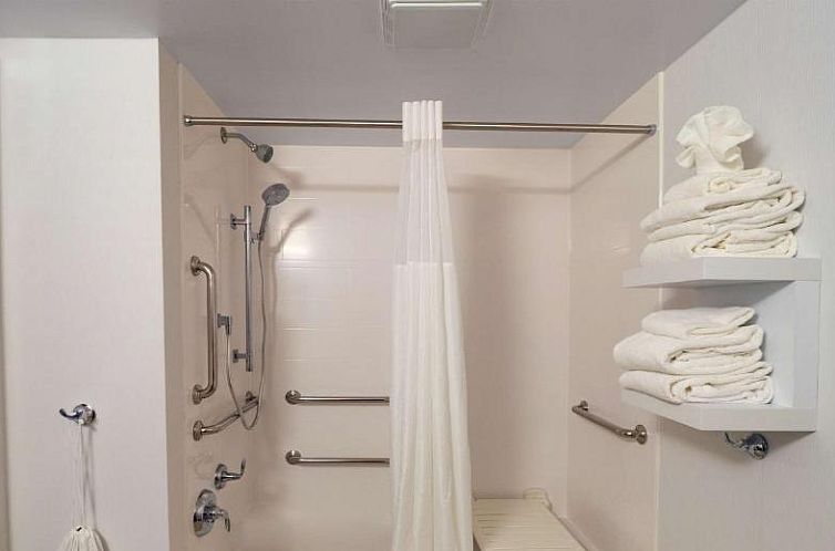 Hampton Inn Hazleton