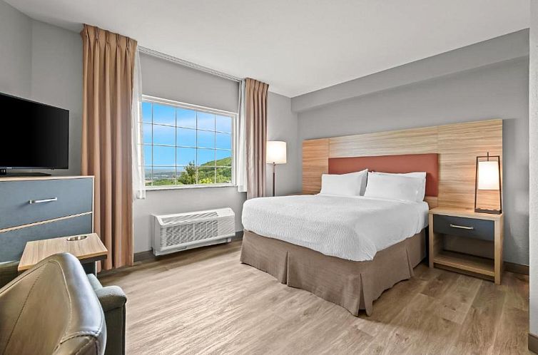 Candlewood Suites Hazleton, an IHG Hotel