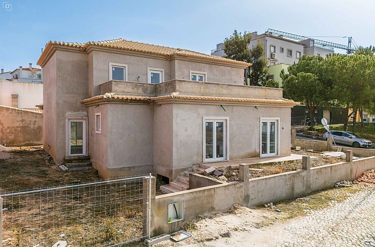 Vrijstaande woning in Santarém