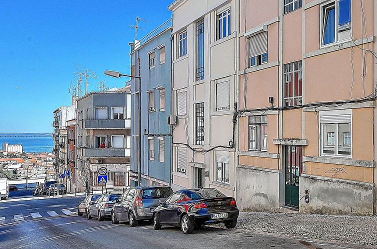 Appartement Ganze Wohnung in Lissabon mit Flussblick