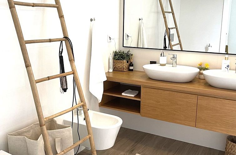 Vakantiehuis Neue Luxusvilla an der Silberküste São Martin