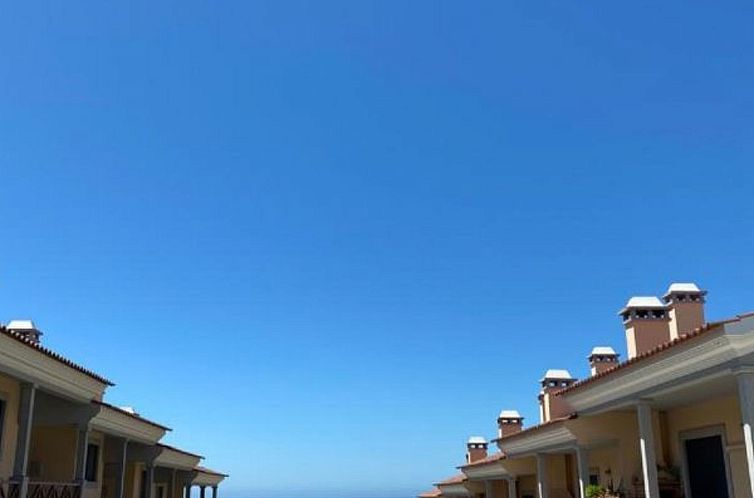 Appartement SUNSET HOUSE WITH SEAVIEW & TERRACE by VACATIONY