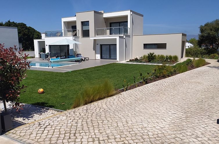 Vakantiehuis Villa da Figueira in Nadadouro, Portugal, met luxe tuin en zwembad in de regio Vale do Tejo.