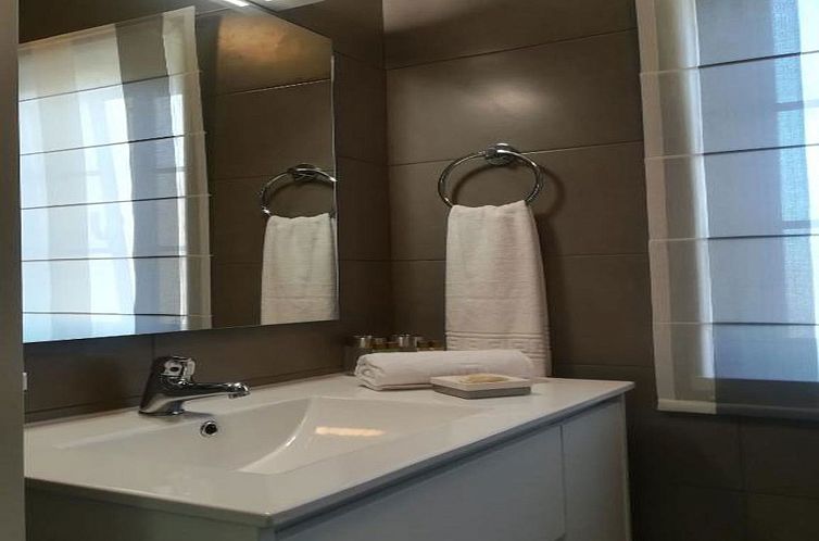 Appartement Golf, Pinienwald mit Pool