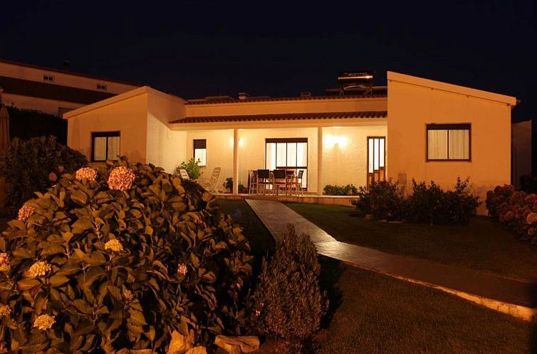 Vakantiehuis Strandhaus mit beheiztem Pool