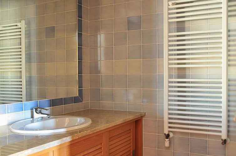Vakantiehuis Haus in Praia Pedras del Rey mit 3 Pools 3