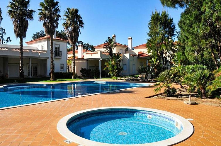 Vakantiehuis Haus in Praia Pedras del Rey mit 3 Pools 3