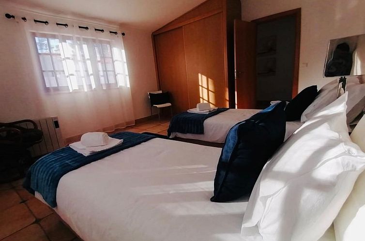 Vakantiehuis Luxuriöse Villa nur wenige Schritte vom Strand