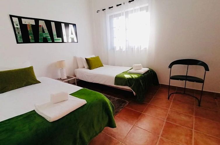 Vakantiehuis Luxuriöse Villa nur wenige Schritte vom Strand