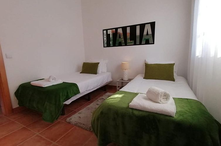 Vakantiehuis Luxuriöse Villa nur wenige Schritte vom Strand