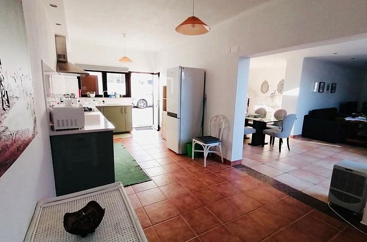 Vakantiehuis Luxuriöse Villa nur wenige Schritte vom Strand