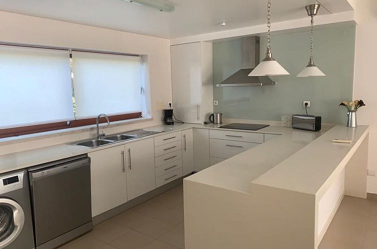 Vakantiehuis Lagoon Pearl Modernes Haus mit privatem Pool 1
