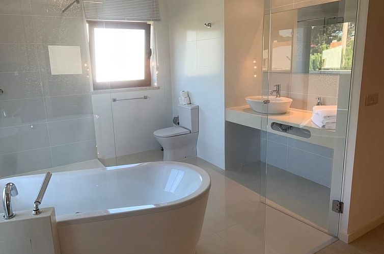 Vakantiehuis Lagoon Pearl Modernes Haus mit privatem Pool 1