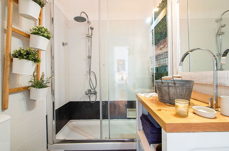 Appartement Neue, lichtdurchflutete Wohnung im Zentrum