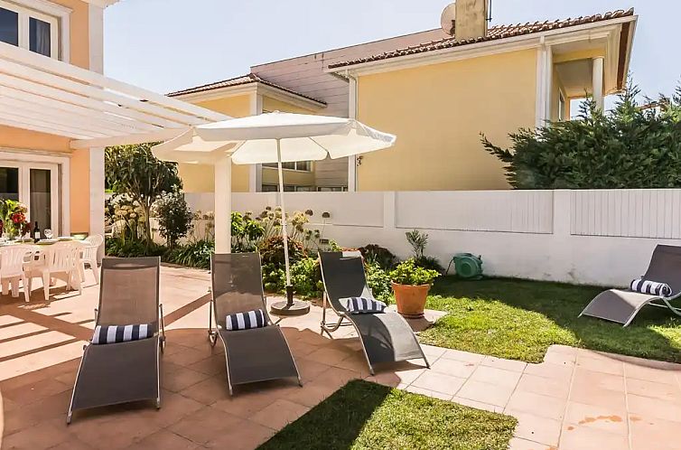 Villa Golfinho