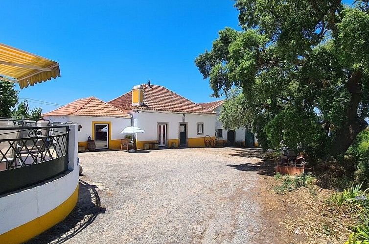 Vakantiehuis Haus in einem Bauernhof zwischen Weinbergen 2