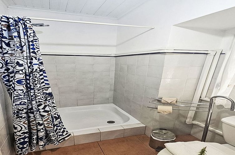 Vakantiehuis Haus in einem Bauernhof zwischen Weinbergen 1