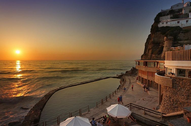 Appartement Schöne Wohnung in Azenhas Mar mit privatem Balk