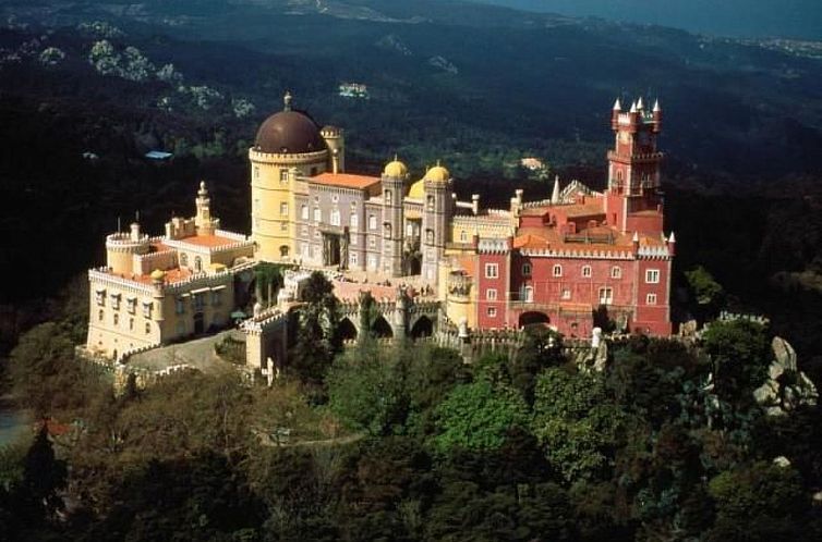 Appartement Schöne Wohnung in Azenhas Mar mit privatem Balk