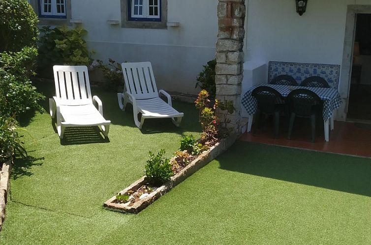 Appartement Schöne Wohnung in Azenhas Mar mit großem Garte