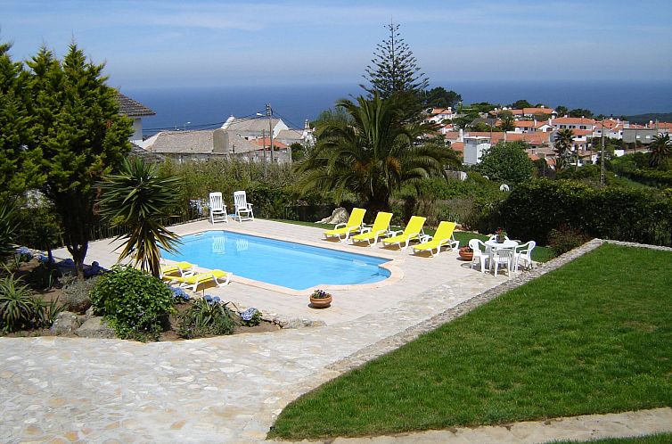 Vakantiehuis Haus in Colares mit privatem Pool