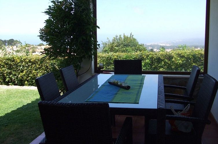 Vakantiehuis Haus in Colares mit privatem Pool