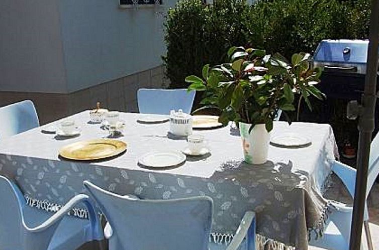 Vakantiehuis Schönes Ferienhaus in Colares mit Privatem Poo