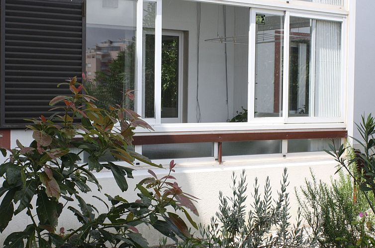 Appartement mit Terrasse