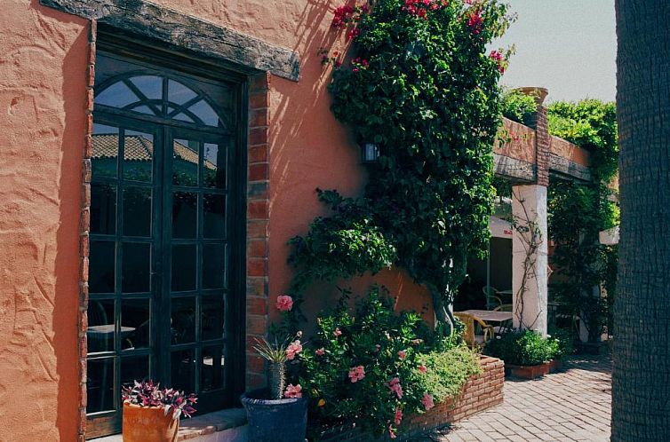 Hotel Madreselva