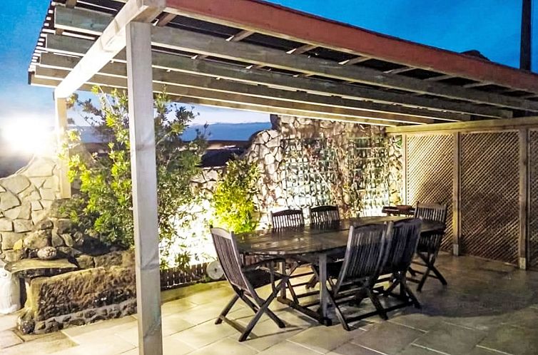 Vakantiehuis Windmill, Private Saltwater Pool