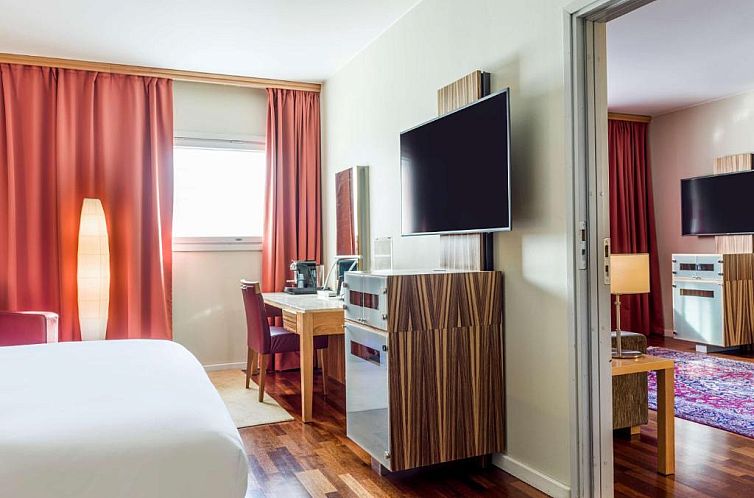 Radisson Blu Airport Terminal Hotel