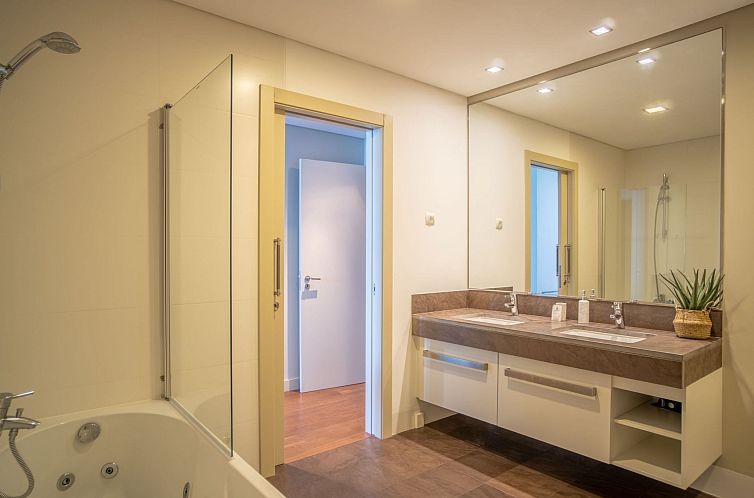 Appartement für 8 Personen ca. 150 m&sup2; in São Martinho