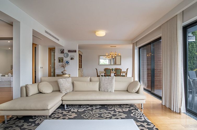 Vakantiehuis Ferienvilla "Gold Villa" mit eigenem Pool