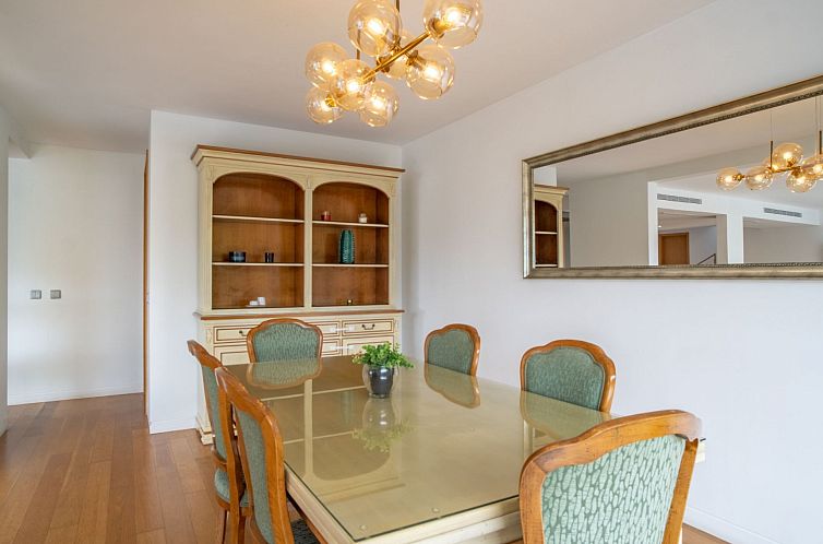Vakantiehuis Ferienvilla "Gold Villa" mit eigenem Pool