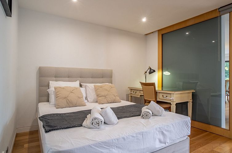 Vakantiehuis Ferienvilla "Gold Villa" mit eigenem Pool