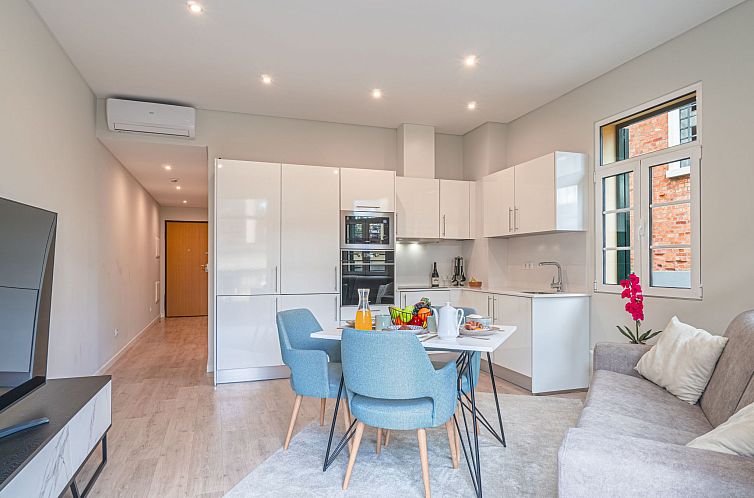Appartement mit Balkon