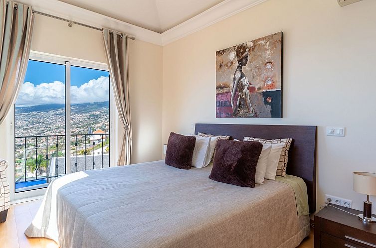 Appartement Elegante Ferienwohnung mit Gemeinschaftspool und