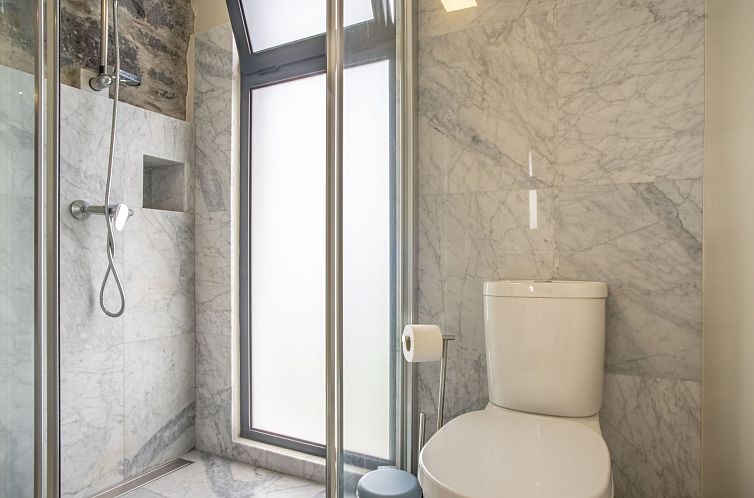 Vakantiehuis Villa mit eigenem Garten und Grill