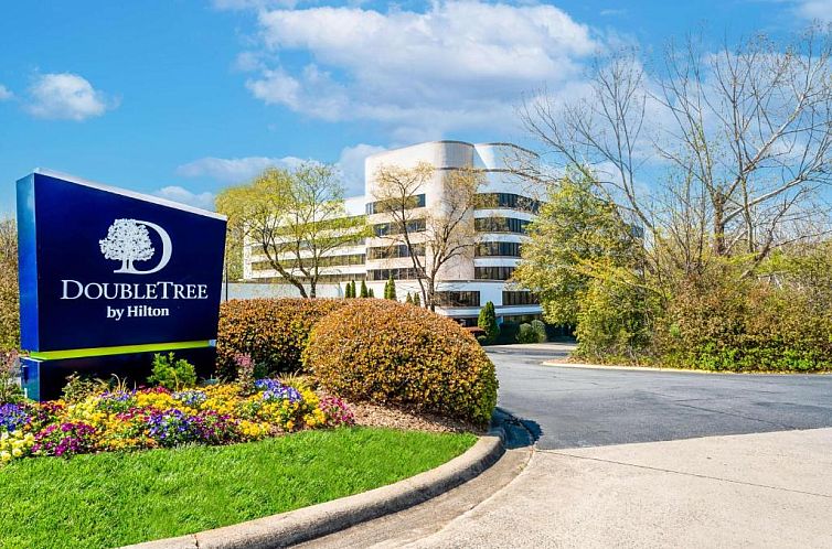 Guest house 1325308 - Apartment Zuiden - Hilton Charlotte Executive Park