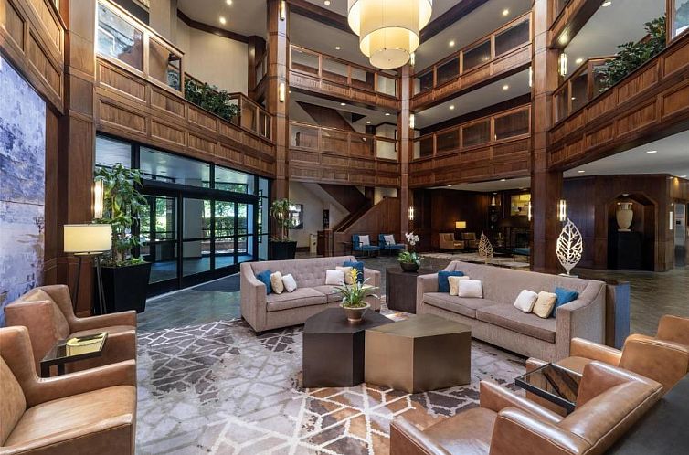 DoubleTree Suites by Hilton Charlotte/SouthPark